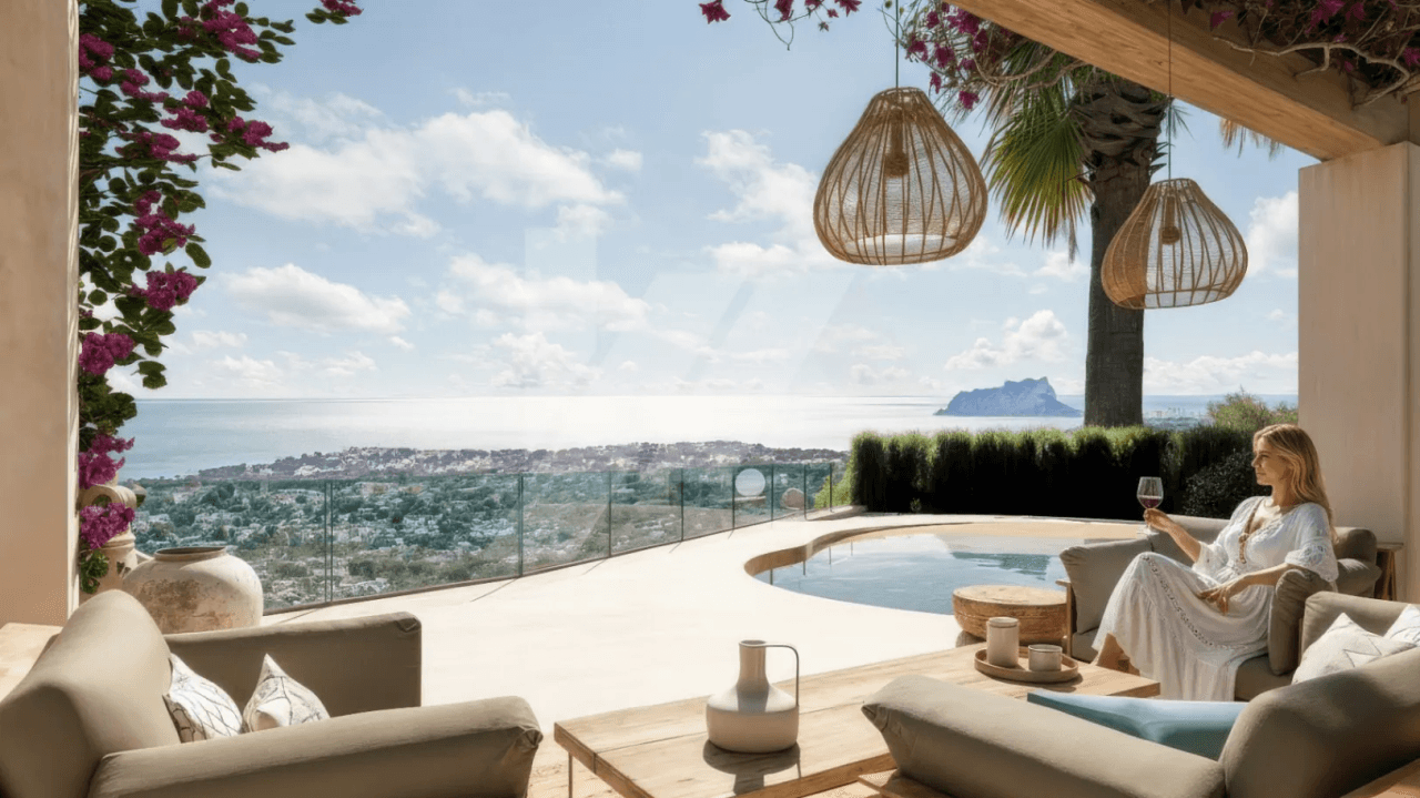 Villa con vista panorámicas al mar en venta en Moraira, Costa Blanca.