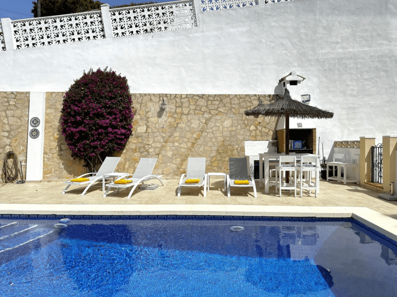 Villa en venta en Benissa Costa, Costa Blanca.